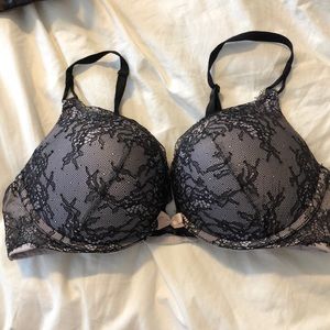 VS Bombshell Plunge Bra